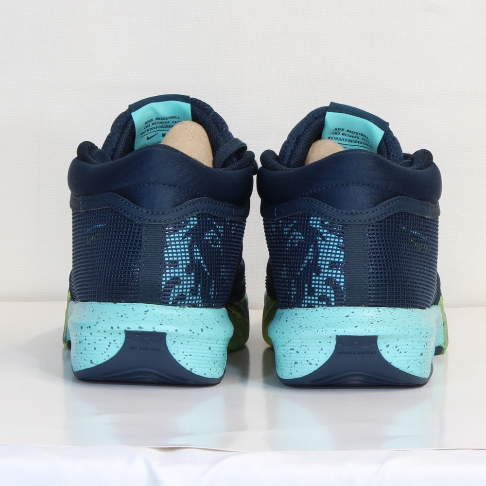 Nke Lebron Witness 8 Navy Cyber Green Frost Basketball Shoe NWT - Picture 6 of 10